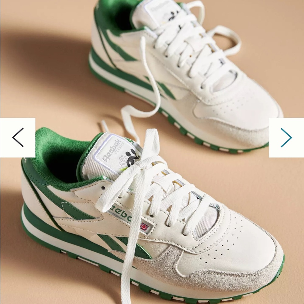Brand new Green Vintage Reebok size 5